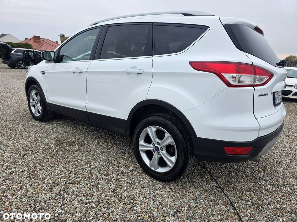 Ford Kuga 2.0 TDCi 2x4 Titanium - 19