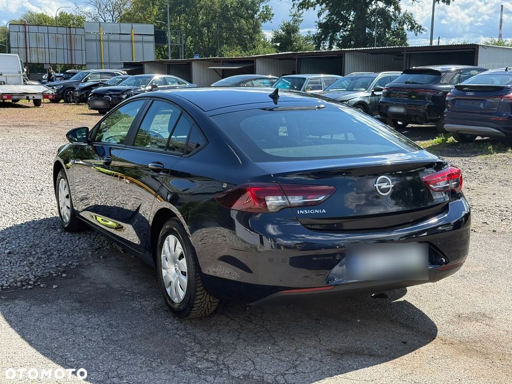 Opel Insignia 1.5 T Enjoy S&S - 8
