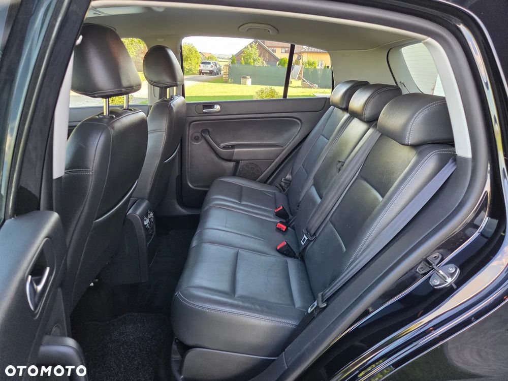 Volkswagen Golf Plus - 6