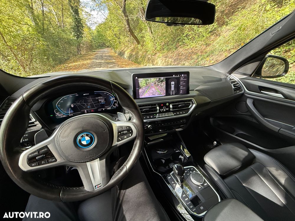 BMW X3 xDrive30e AT PHEV - 24