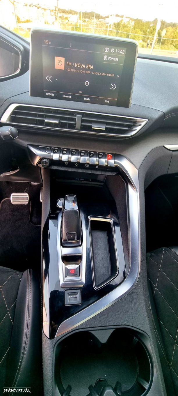 Peugeot 5008 2.0 BlueHDi GT EAT6 - 26