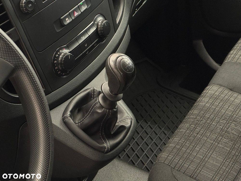 Mercedes-Benz Vito - 9