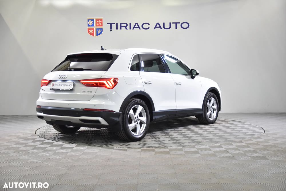 Audi Q3 35 TFSI S tronic - 6
