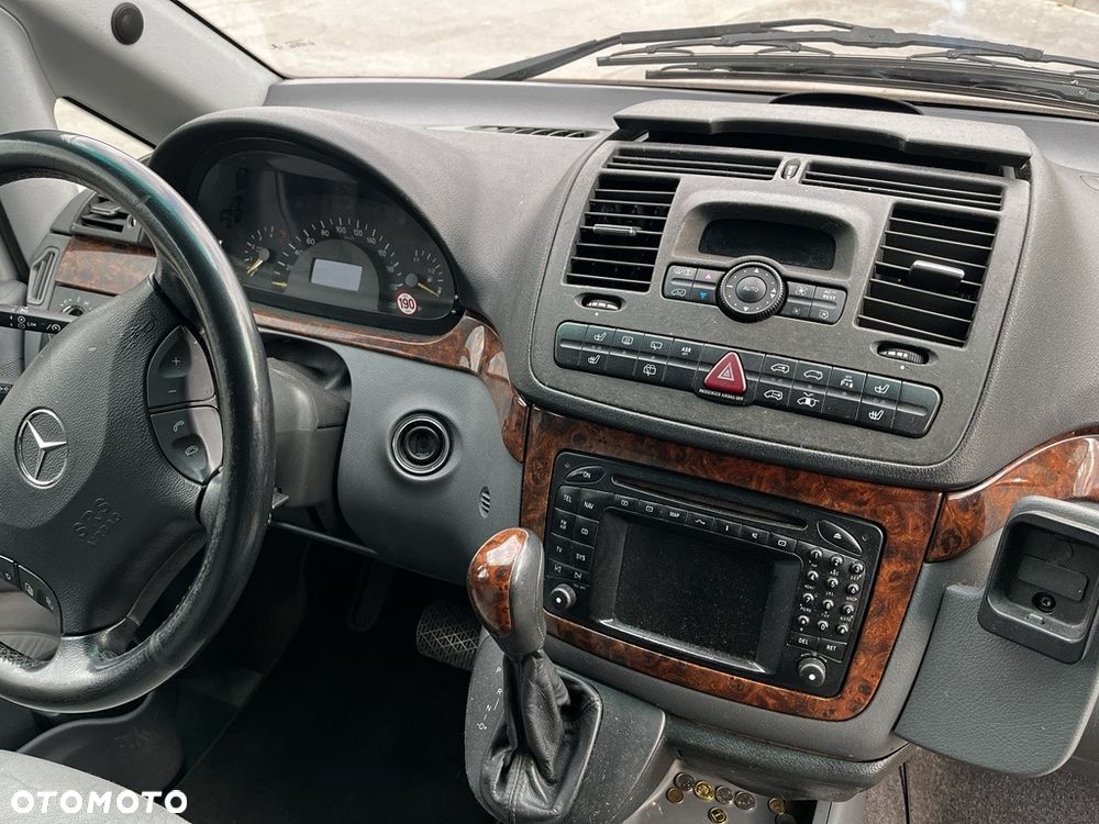 Mercedes-Benz Viano - 7