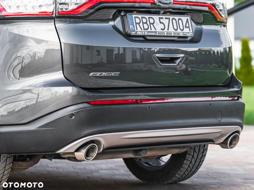 Ford Edge 2.0 TDCi 4x4 Titanium - 32