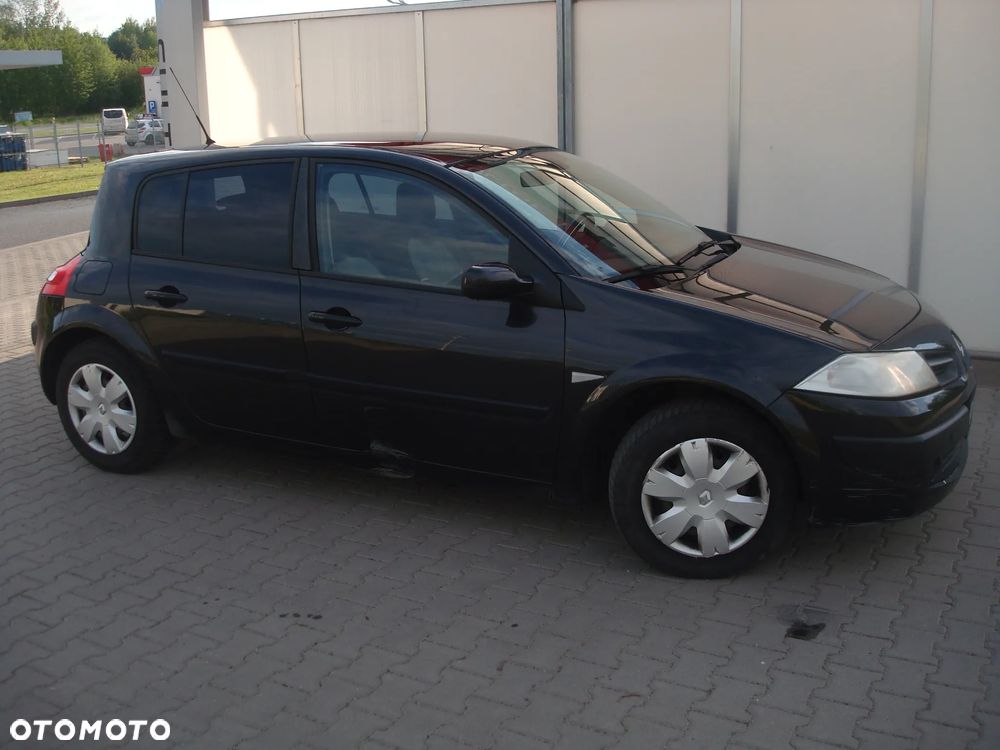 Renault Megane 1.6 16V 110 Dynamique - 8