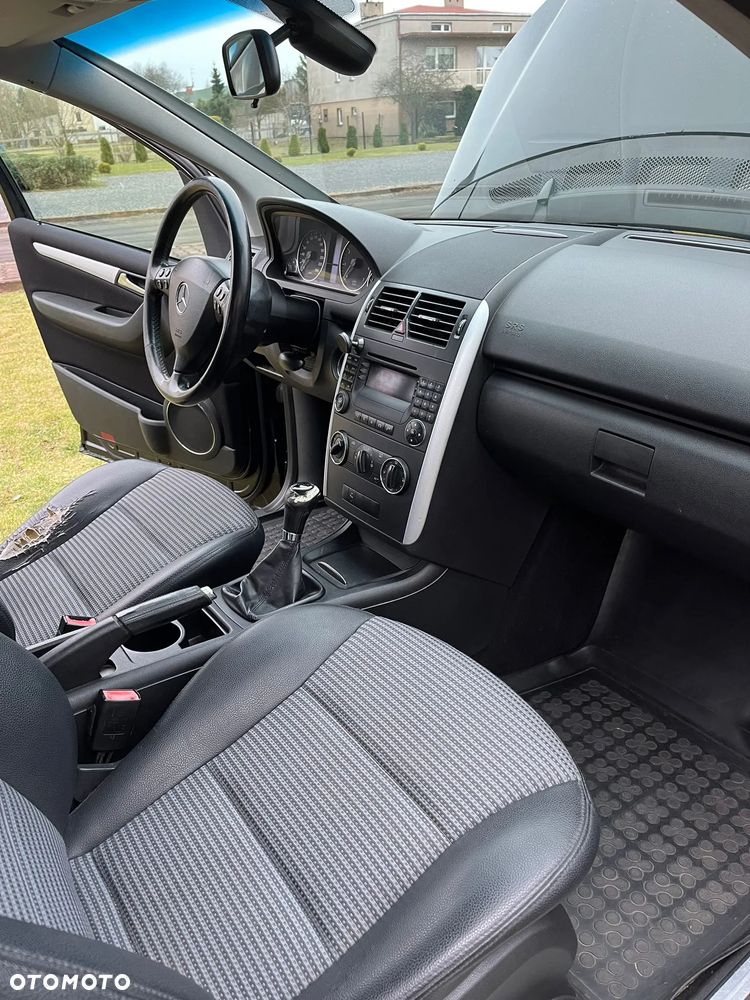 Mercedes-Benz Klasa A 170 Avantgarde - 11