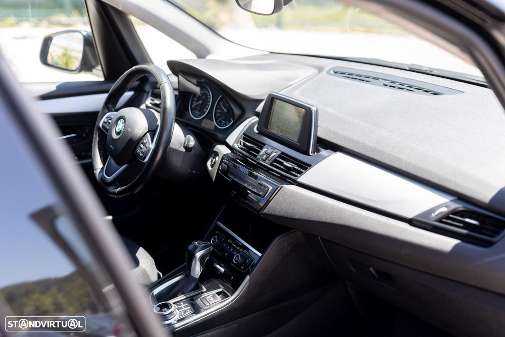 BMW 216 Active Tourer d Advantage Auto - 49