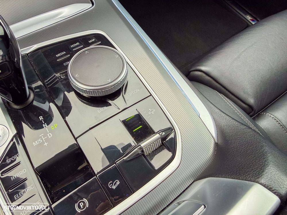 BMW X5 45 e xDrive Pack M - 25