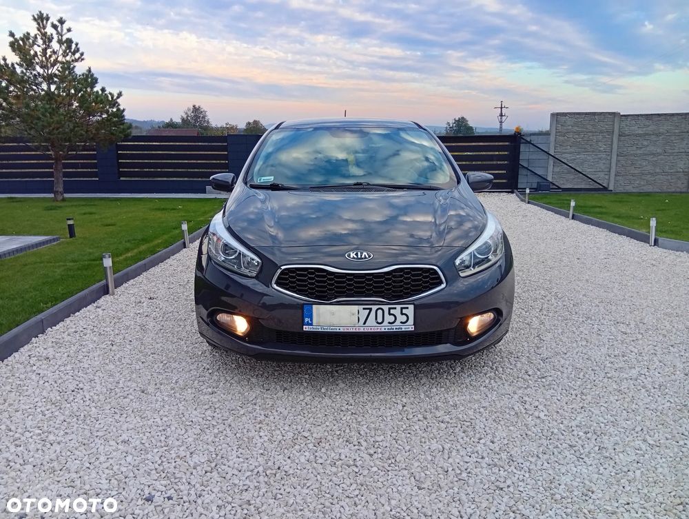 Kia Ceed - 2