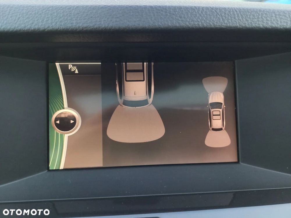 BMW Seria 5 520d - 31