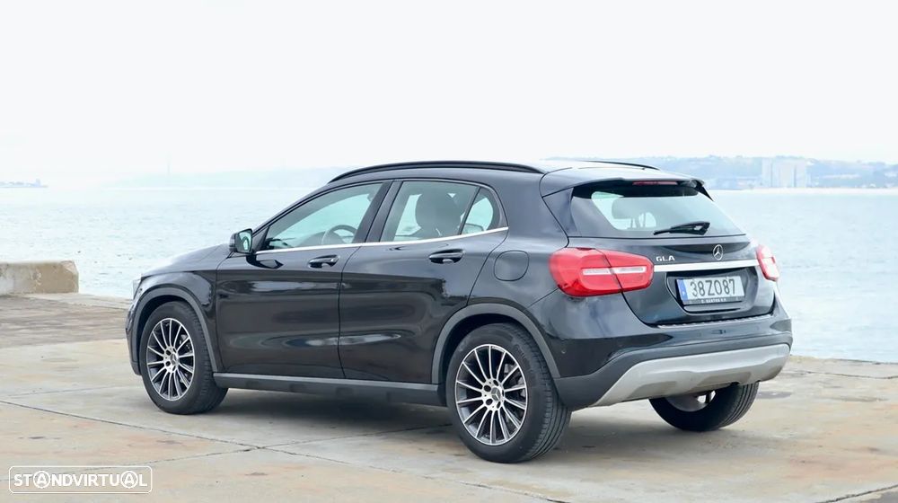 Mercedes-Benz GLA 180 (CDI) d 7G-DCT Style - 12