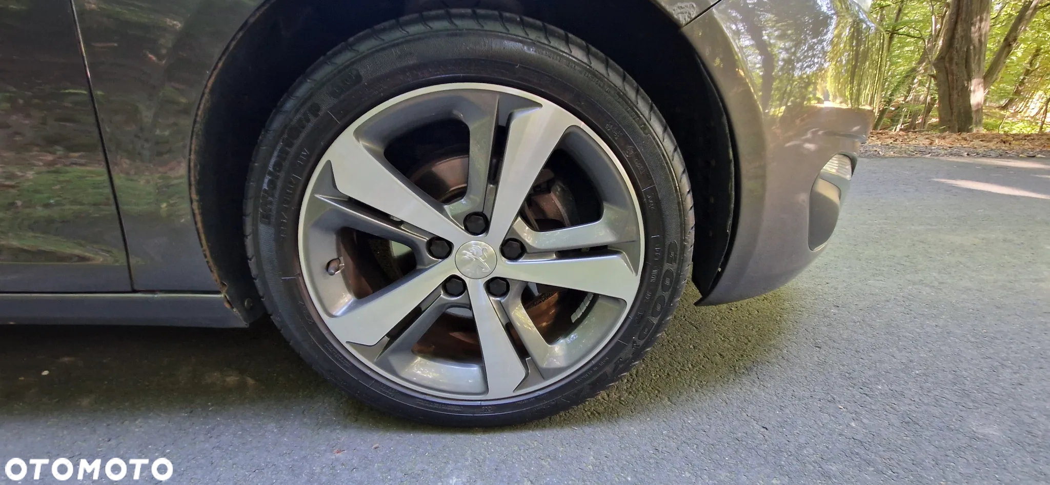 Peugeot 308 1.2 PureTech Allure S&S - 14