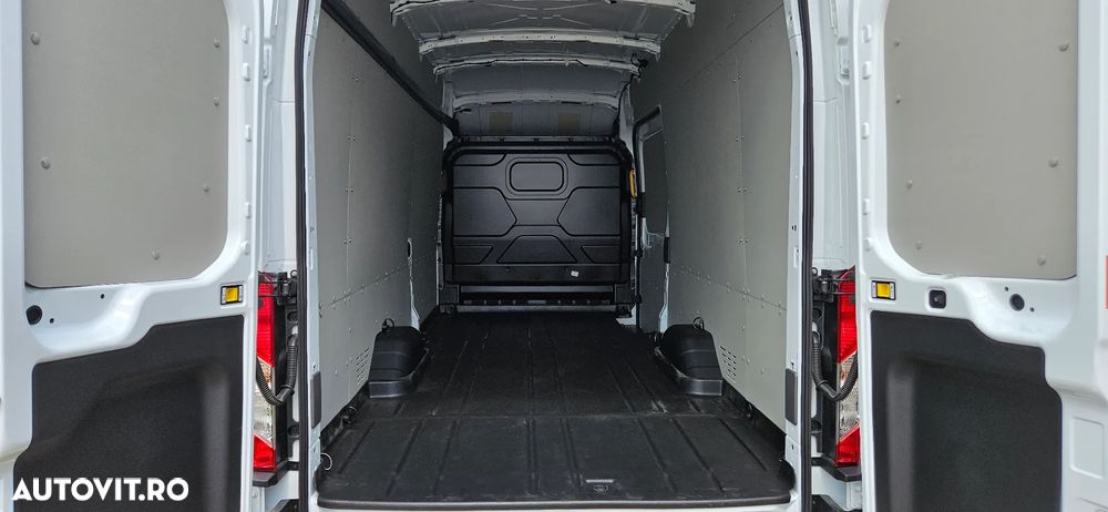 Ford Transit - 10