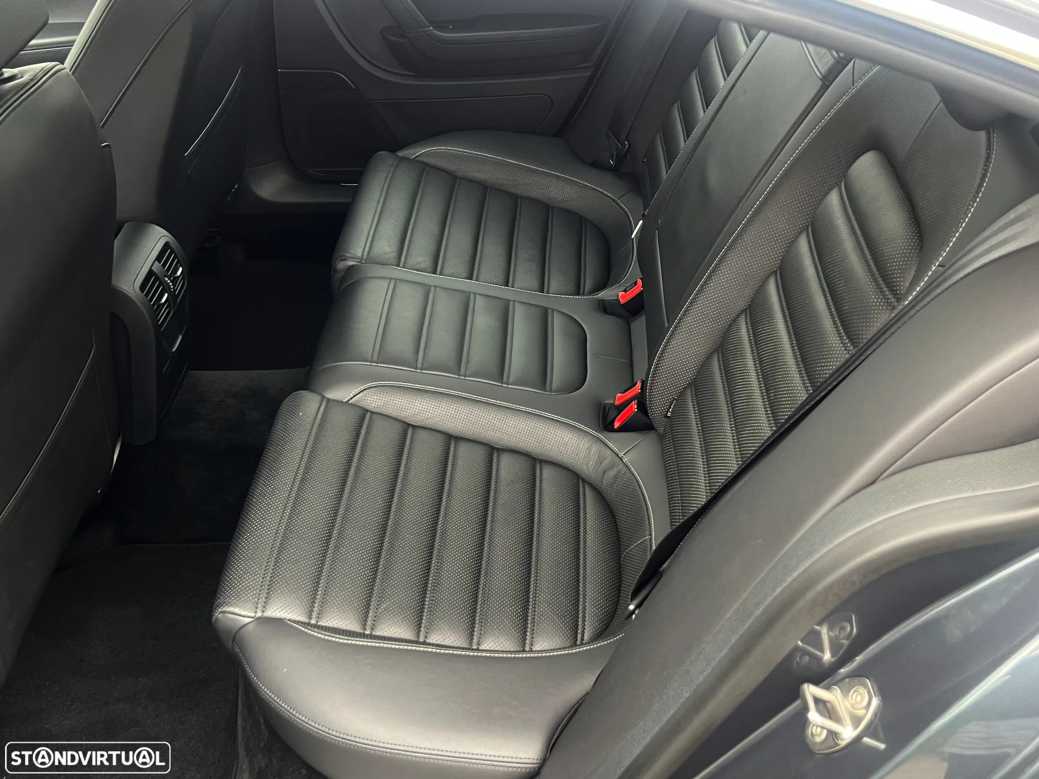 VW CC 2.0 TDI BlueMotion DSG - 23