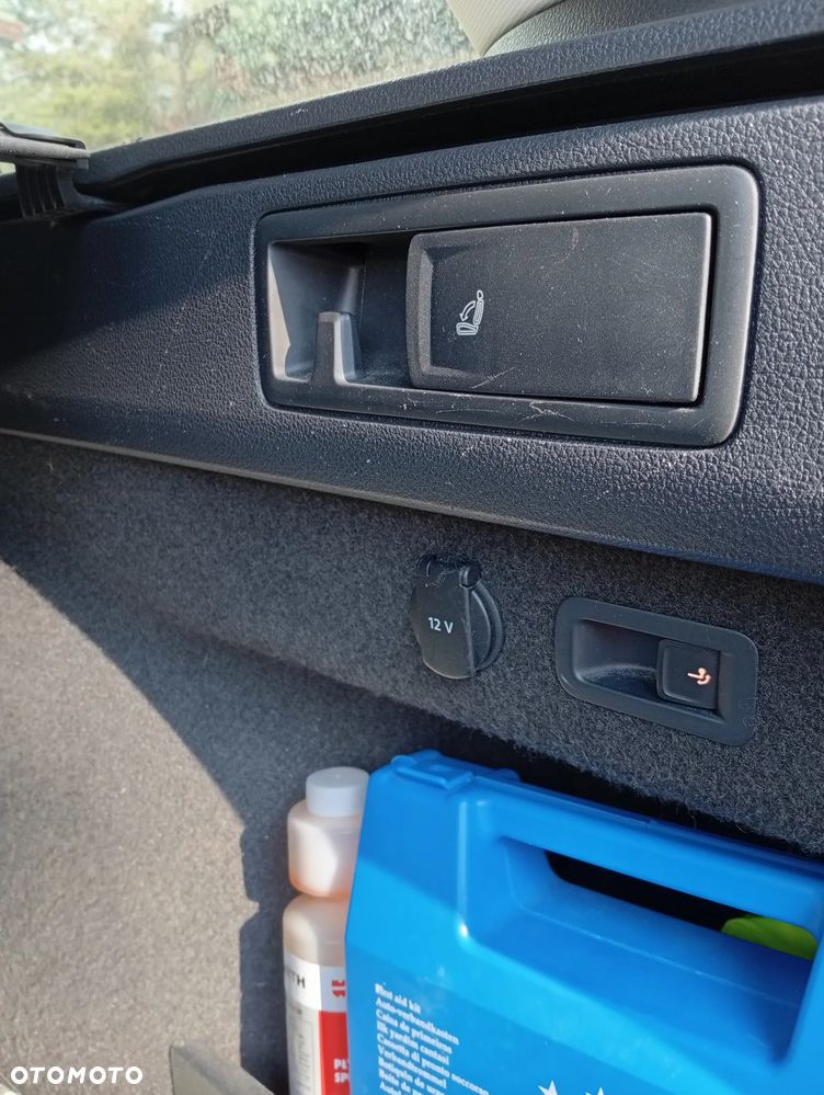 Volkswagen Passat 2.0 TDI SCR (BlueMotion Technology) 4Motion Comfortline - 18