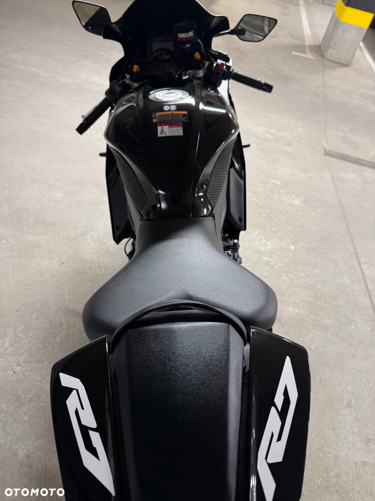 Yamaha R7 - 4