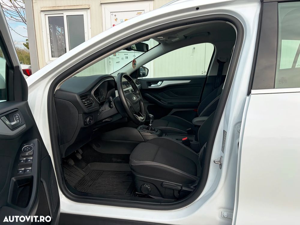 Ford Focus 1.0 EcoBoost Connected - 8