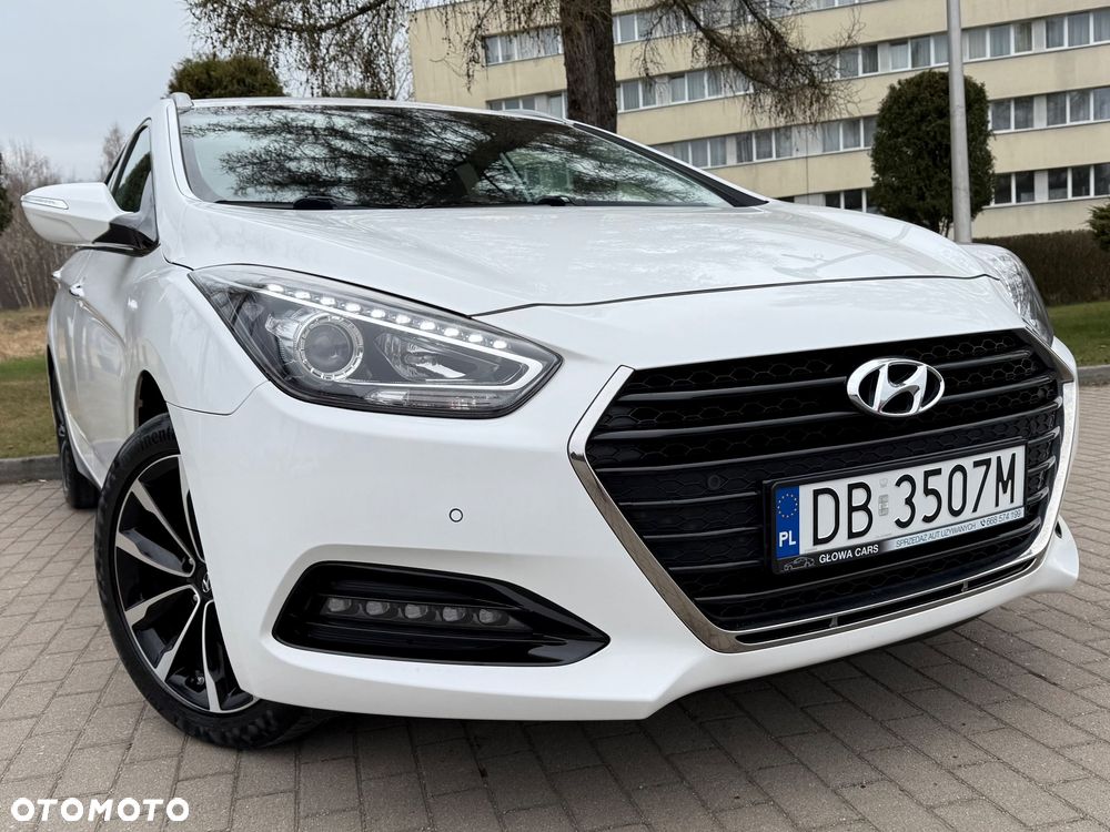 Hyundai i40 Kombi 2.0 Premium - 1
