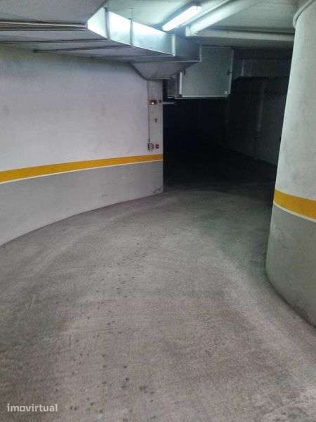 GARAGEM / BOX PARA ALUGAR (entroncamento)) - Grande imagem: 4/7