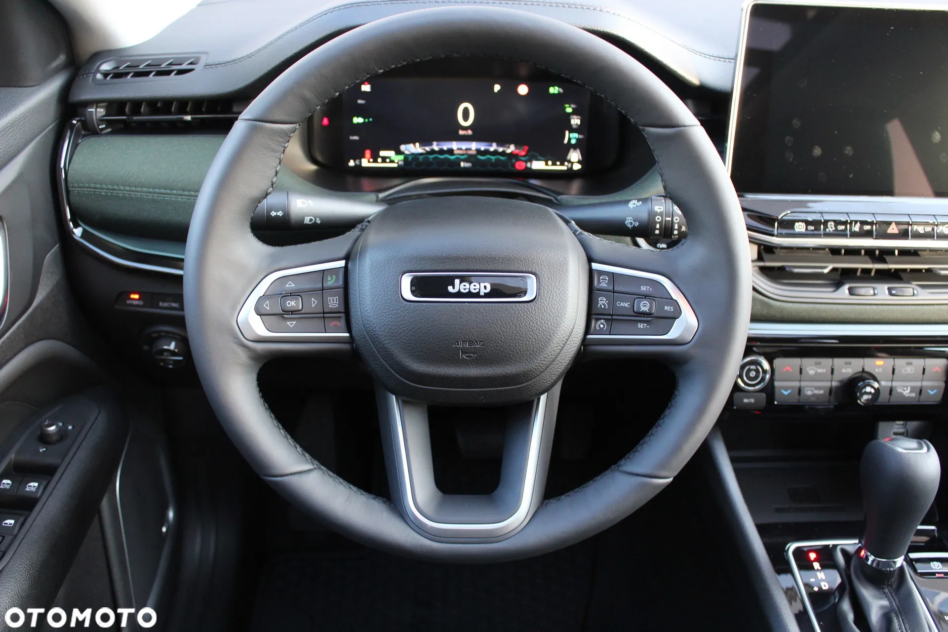 Jeep Compass - 11