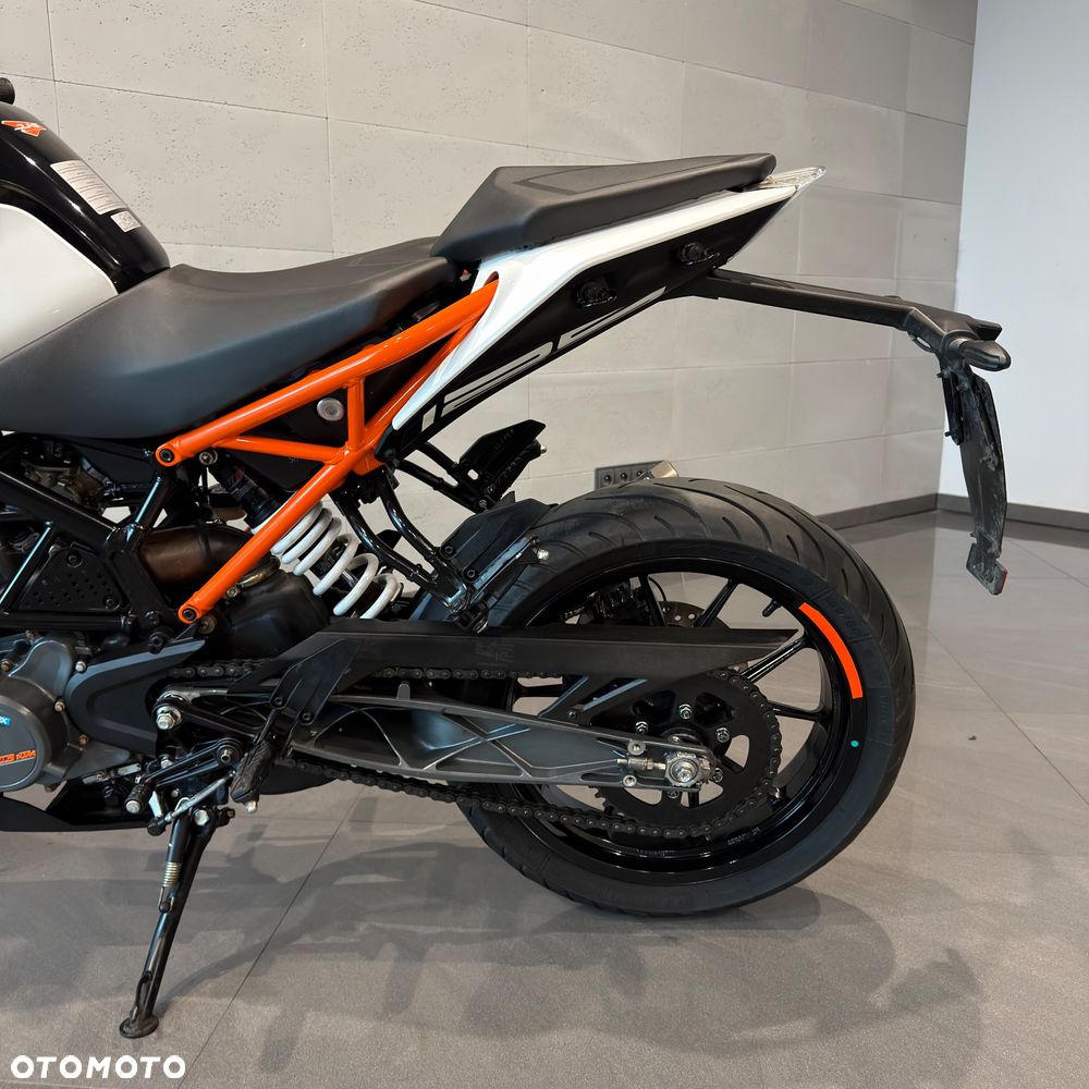 KTM Duke - 15