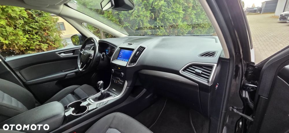 Ford Galaxy 1.5 EcoBoost Trend - 34