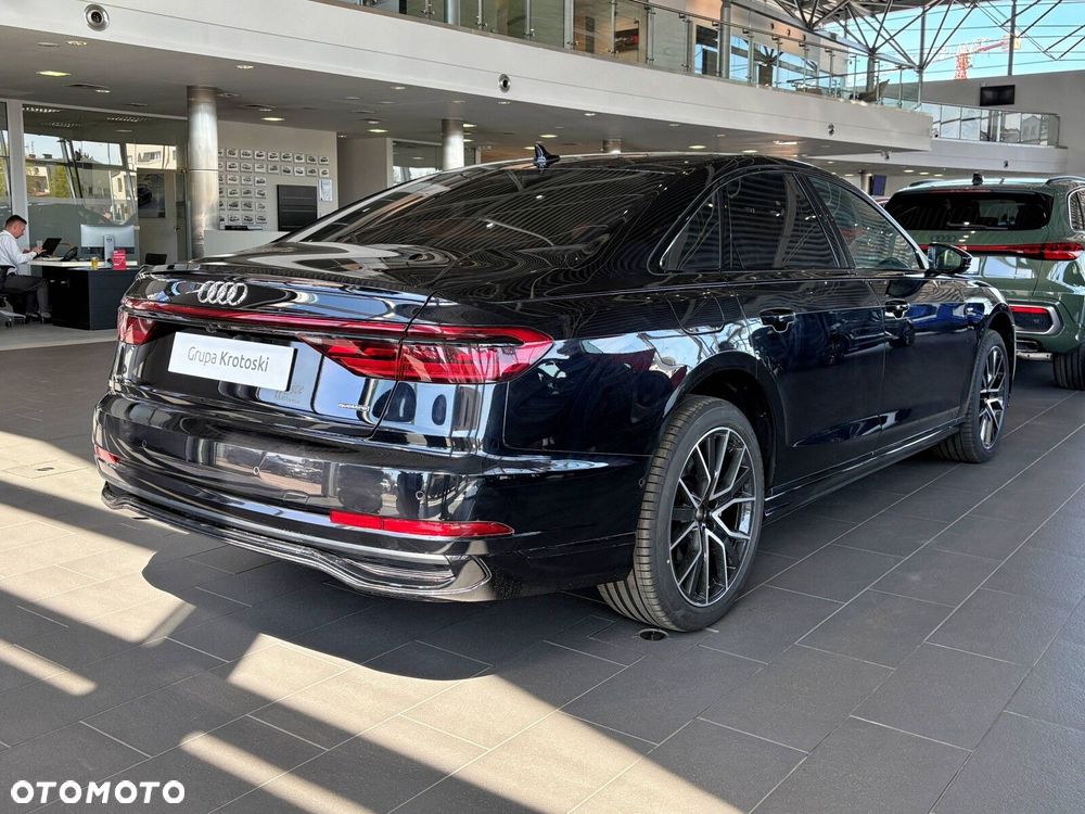 Audi A8 - 11
