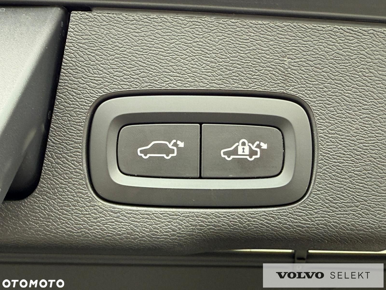 Volvo XC 60 - 18
