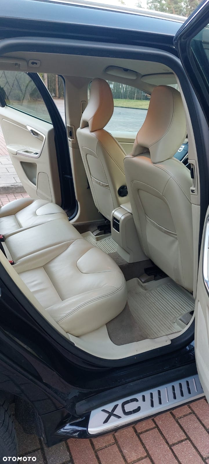 Volvo XC 60 D5 AWD Summum - 11