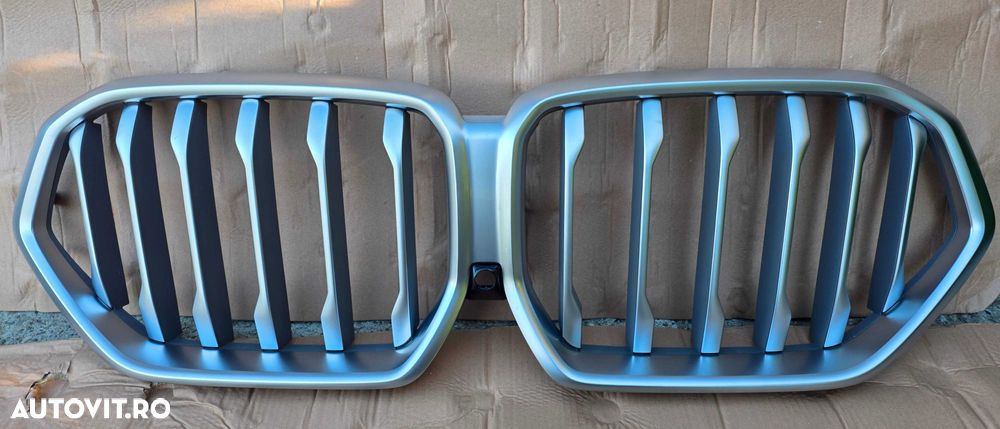Grila radiator BMW X6 G06 2020 / 2021 /2022 2023