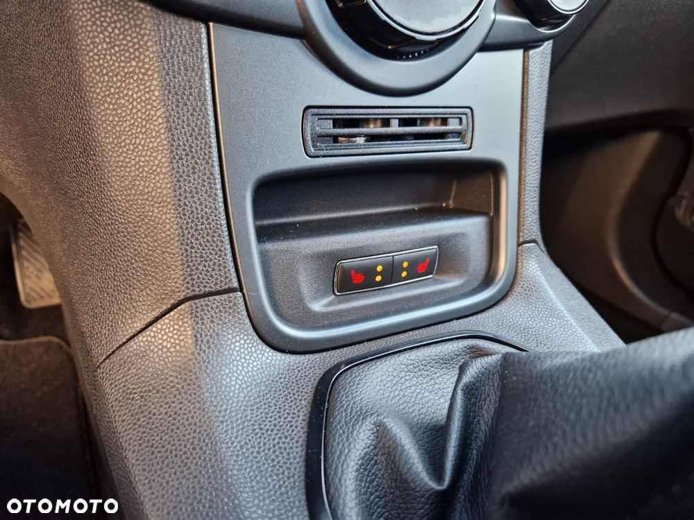 Ford Fiesta 1.25 SYNC Edition - 16