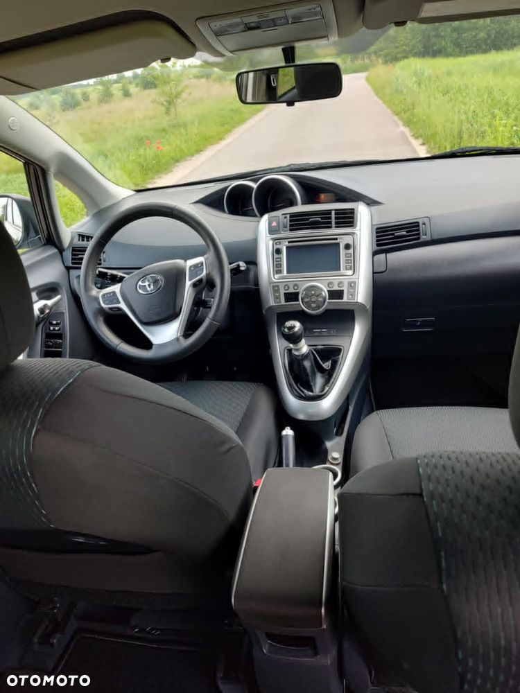 Toyota Verso 2.0 D-4D - 9