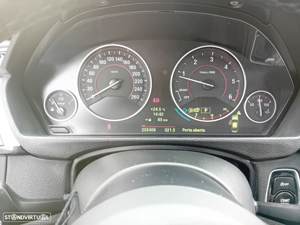 BMW 320 d Auto Pack M - 16