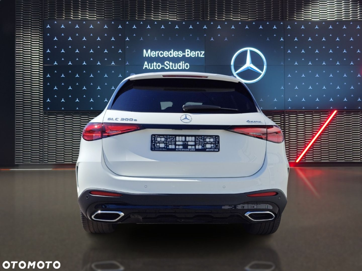 Mercedes-Benz GLC - 4