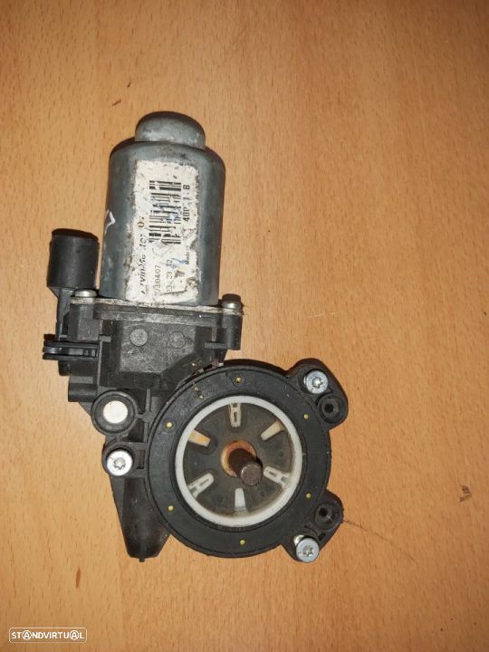 Motor elevador vidros eletricos tras esquerdo Renault Clio - Megane - Laguna - 2