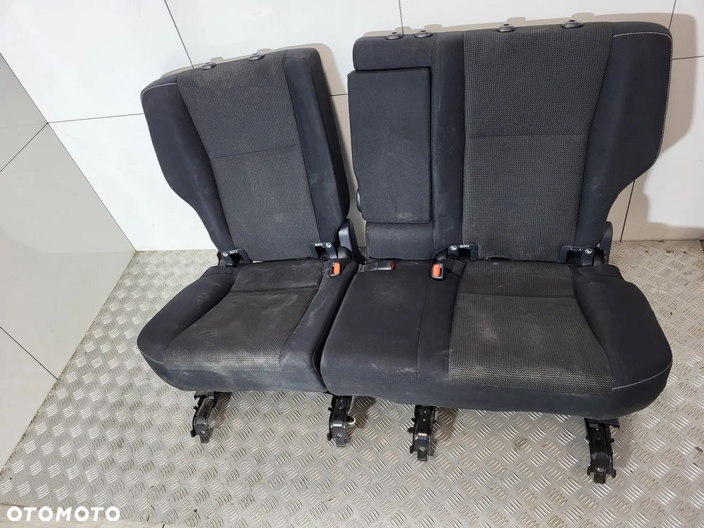 Toyota Rav4 IV Kanapa Tył