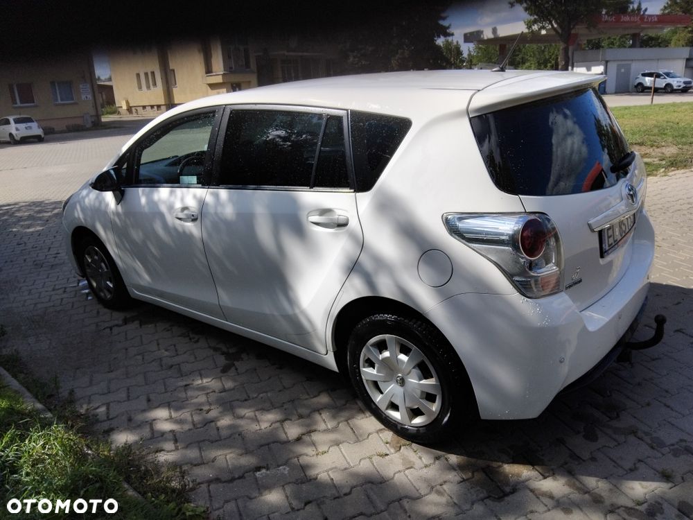 Toyota Verso - 4