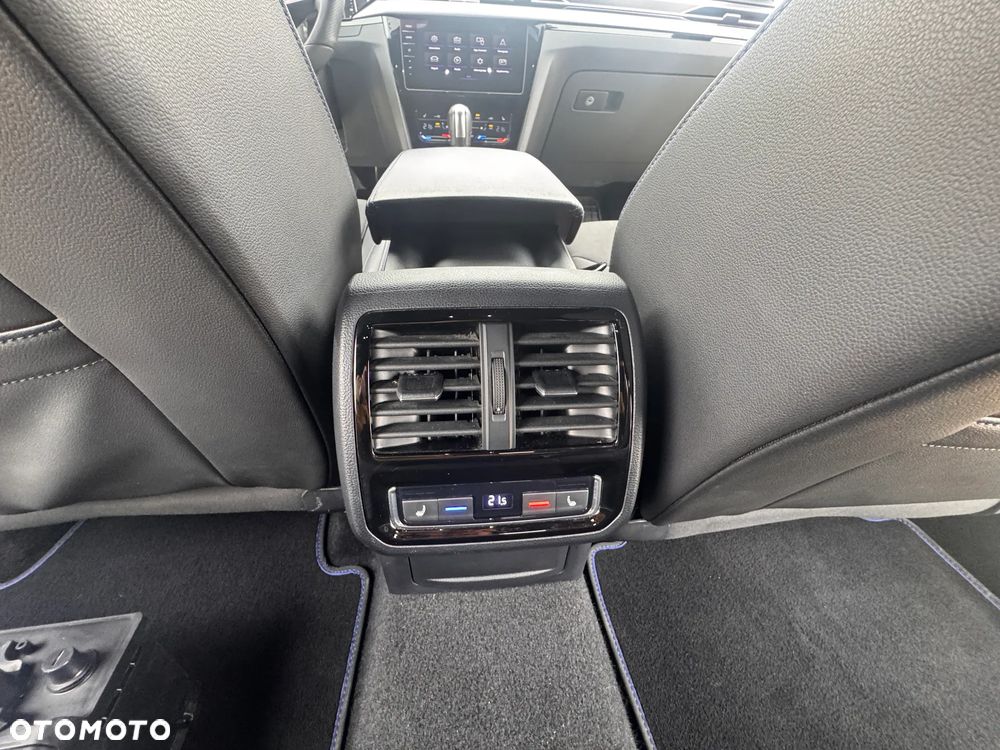Volkswagen Arteon 2.0 TSI 4Motion R DSG - 16