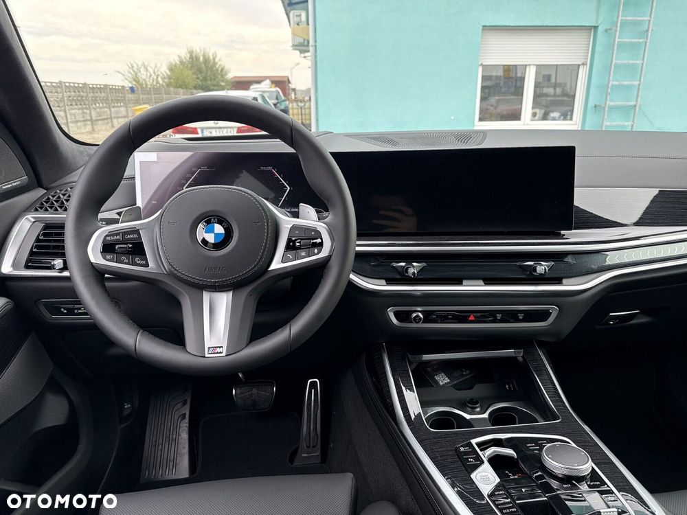 BMW X7 - 15