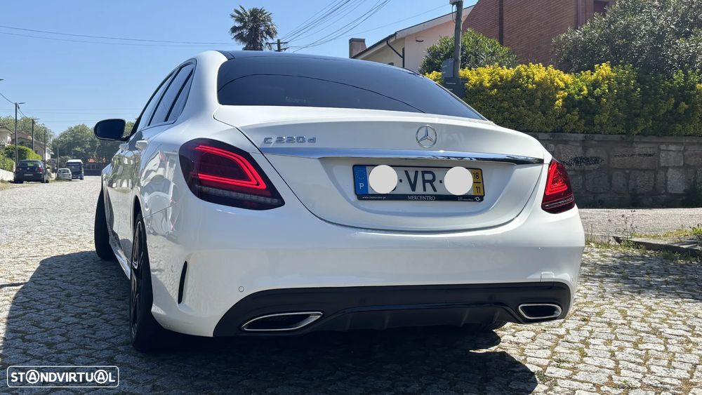 Mercedes-Benz C 220 d AMG Line - 3