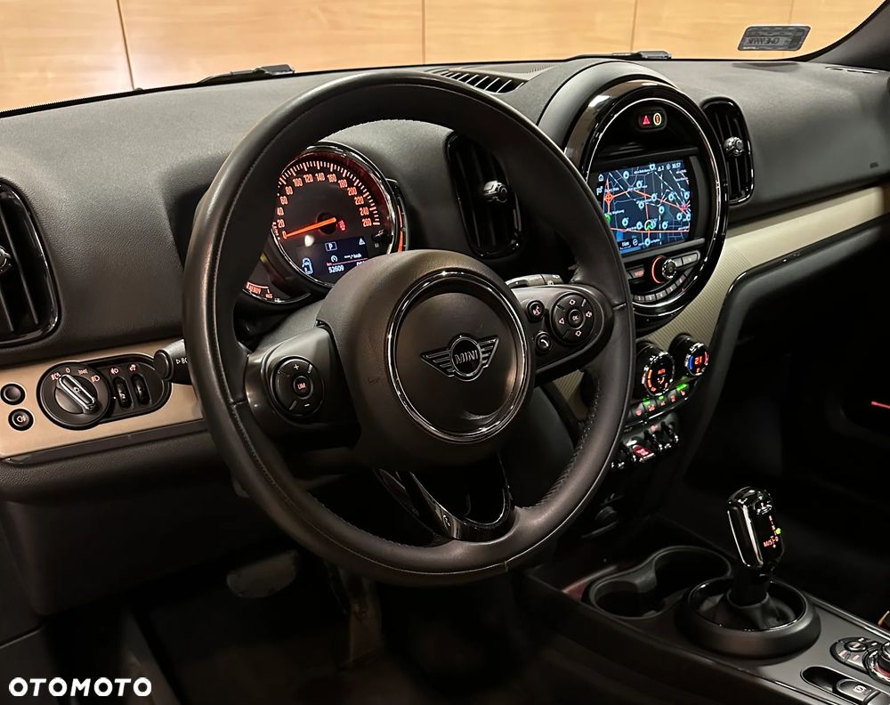 MINI Countryman Cooper All4 Yours Trim - 12