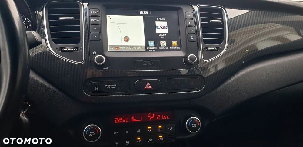 Kia Carens 1.7 CRDi M 7os - 19