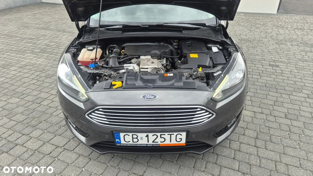 Ford Focus 1.0 EcoBoost Titanium - 10