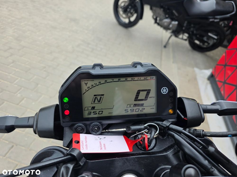 Yamaha MT - 18