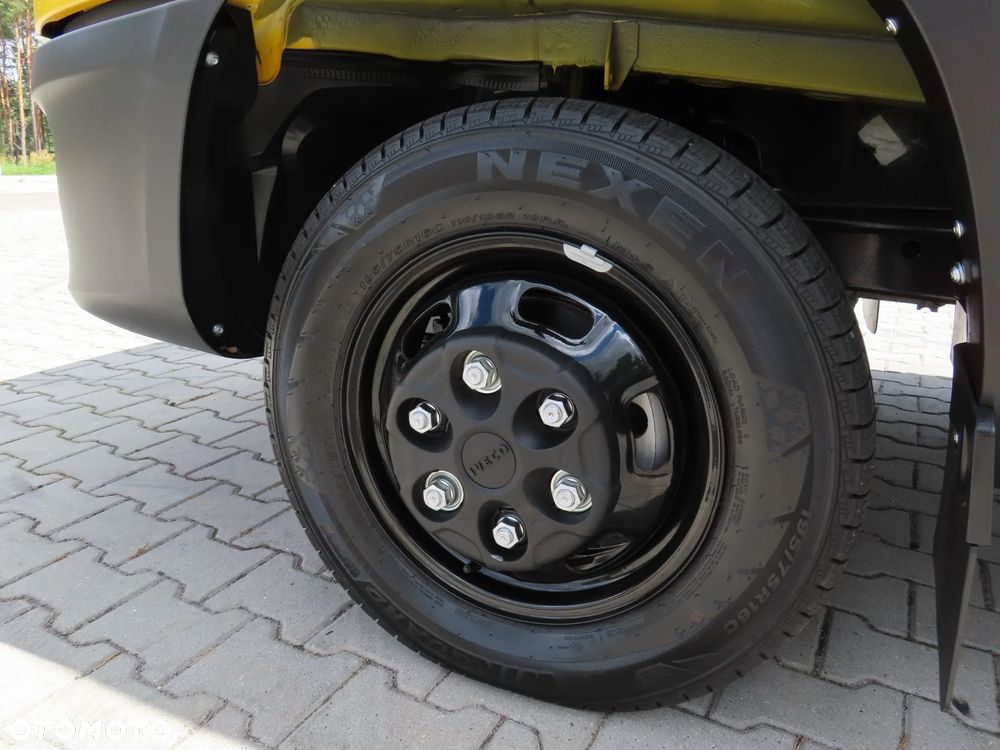 Iveco DAILY 50C18 Laweta POMOC DROGOWA Przewóz Pojazdów AUTOLAWETA 6100 mm Dł. Platformy DMC 3500 Kg Rozstaw Osi 4750 mm WZMACNIANE Zawieszenie Adaptacyjne Pneumatyczne Stan NOWY OKAZJA - 11