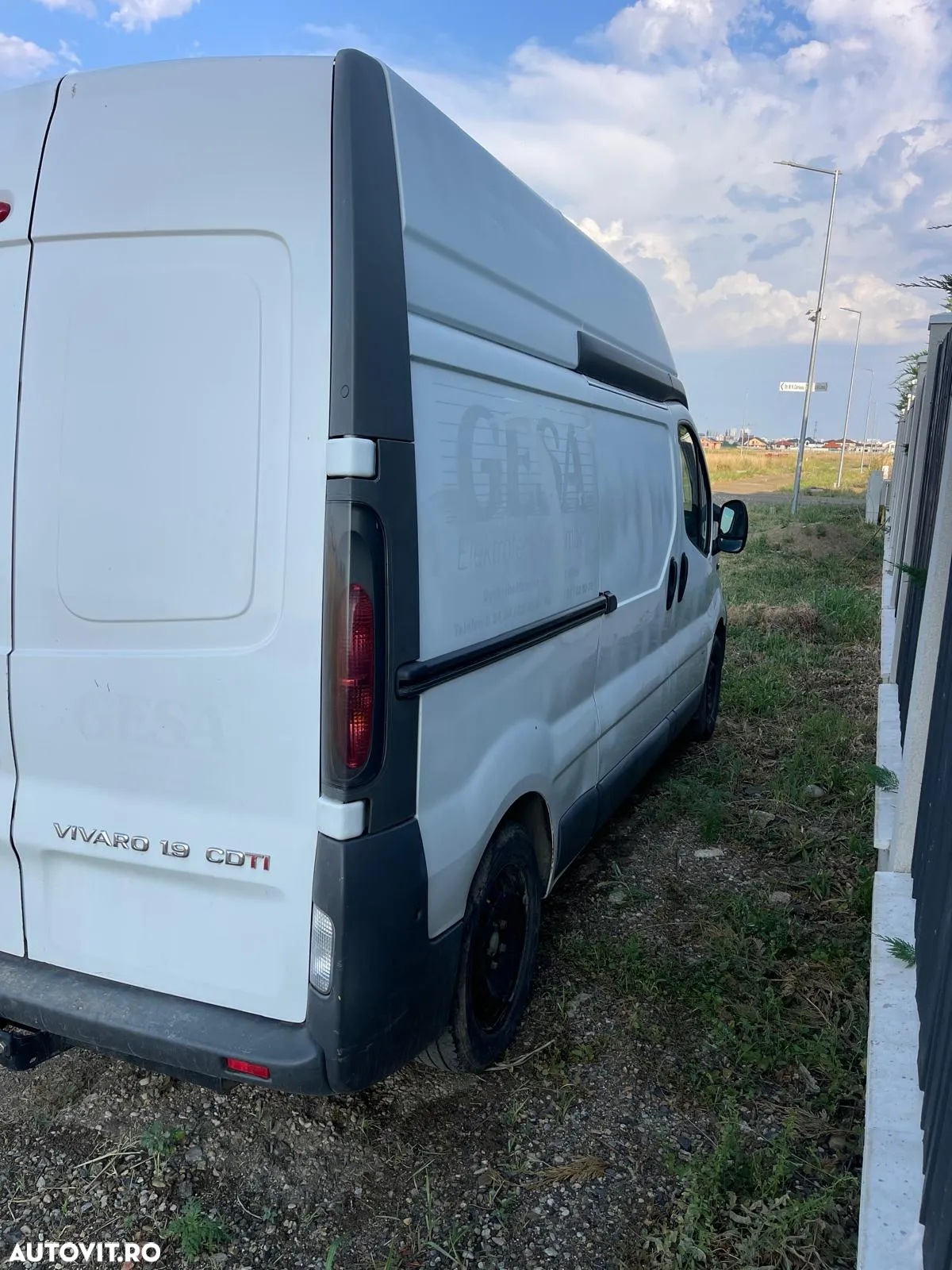 Opel Vivaro - 3
