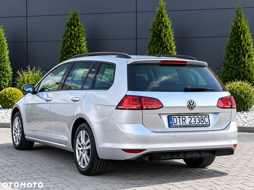 Volkswagen Golf 1.6 TDI BlueMot Comfortline DSG - 12