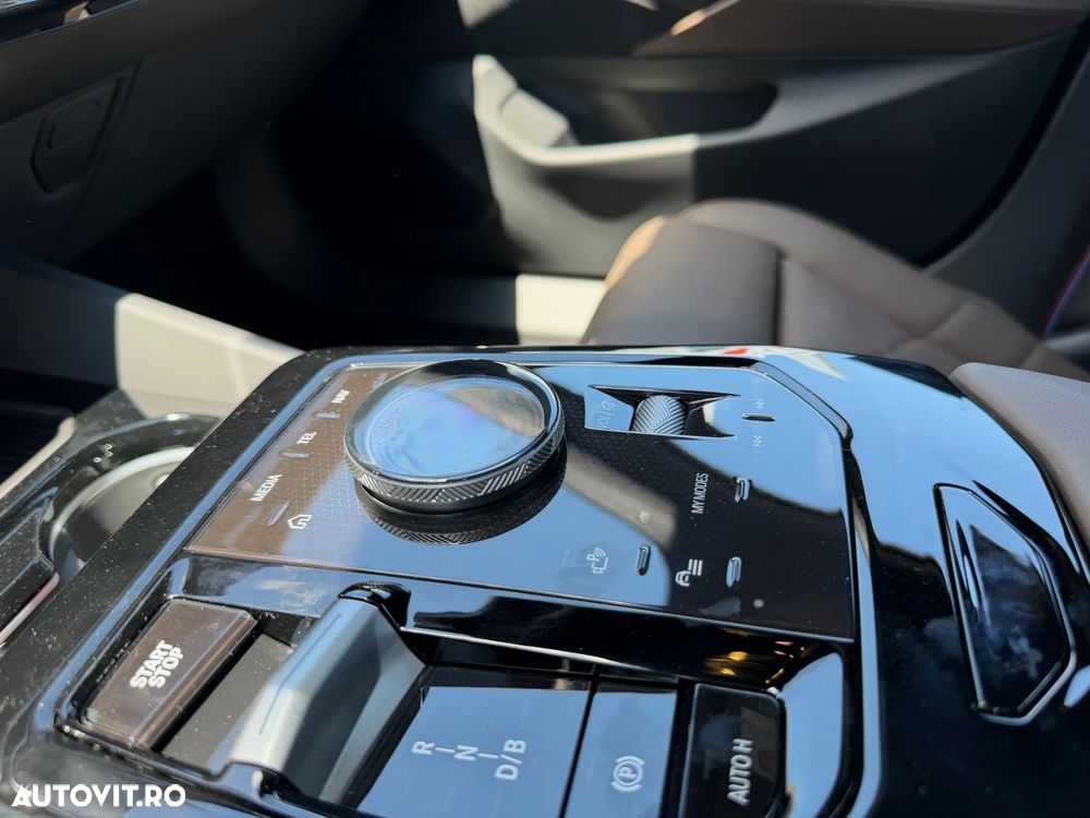 BMW i5 eDrive40 - 14
