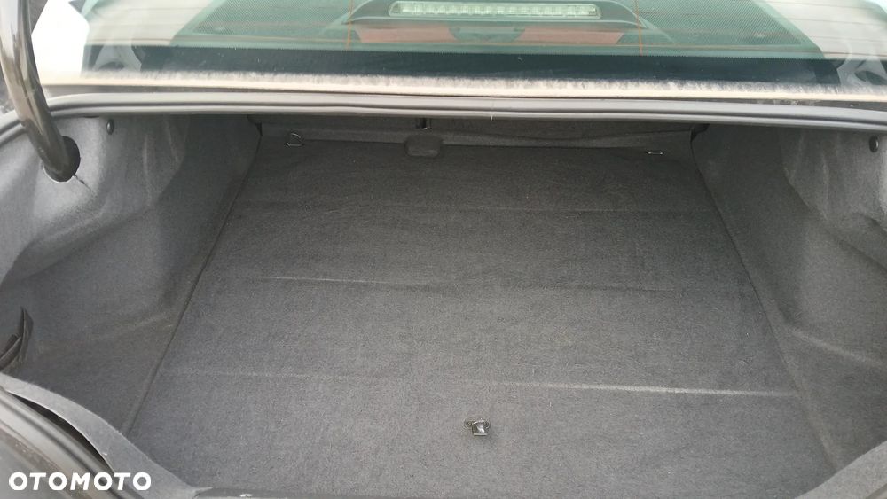 Peugeot 508 1.6 T Business Line - 27